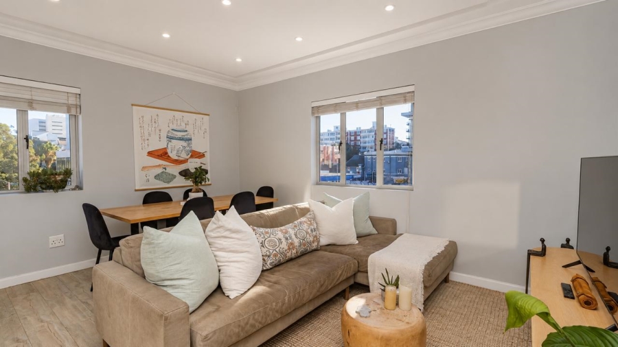 3 Bedroom Property for Sale in Sea Point Western Cape